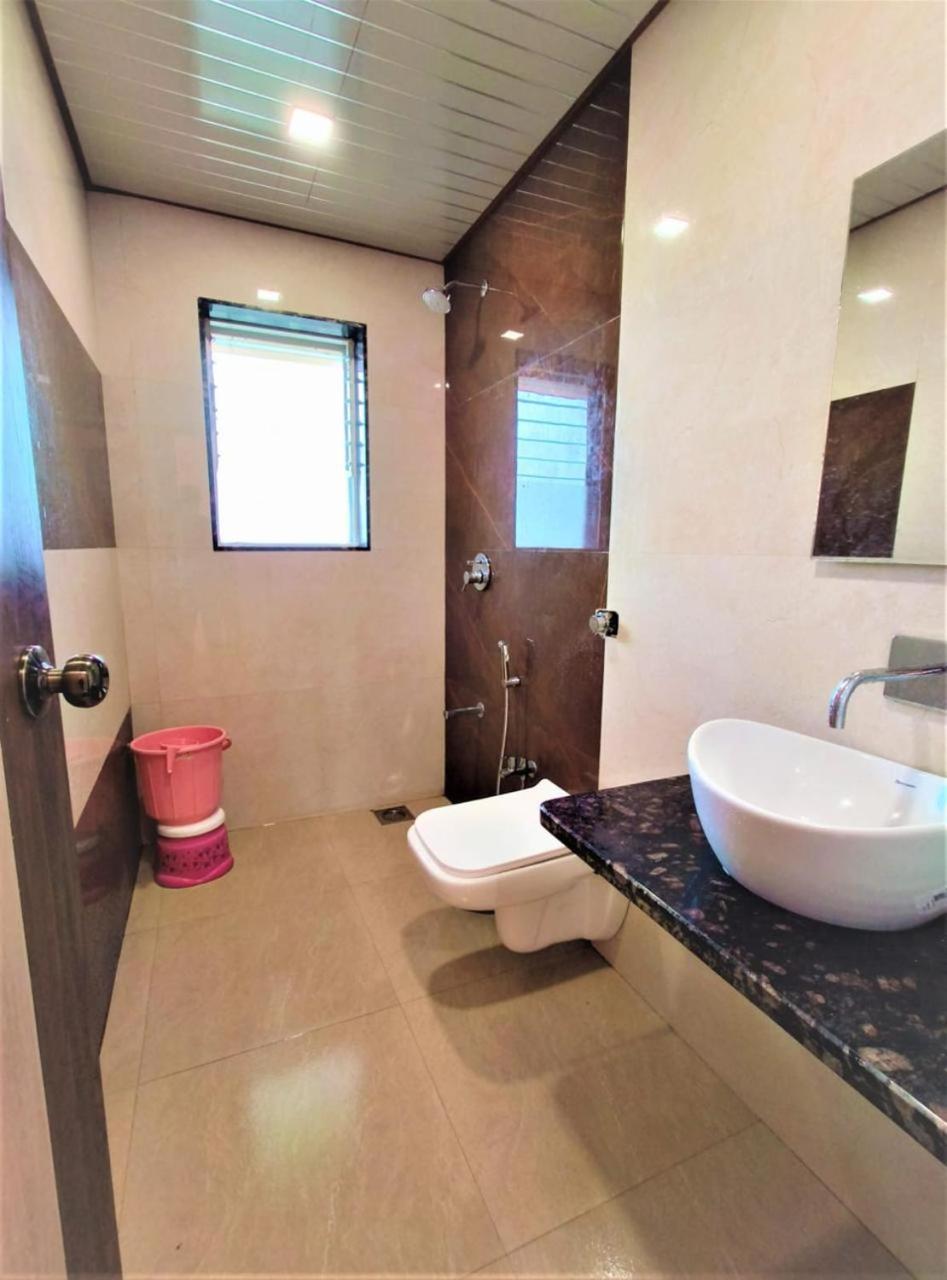 Paramount 3 Ac Bedrooms Hall Garden With Lake View Панчгани Экстерьер фото