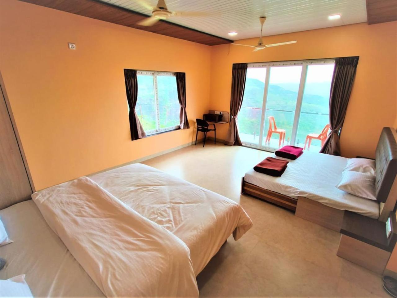 Paramount 3 Ac Bedrooms Hall Garden With Lake View Панчгани Экстерьер фото
